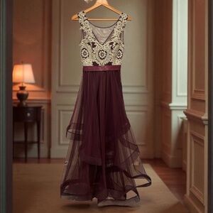 NWT City Triangles Burgundy Golden Lace Mesh Ballgown Floor Length Dress Size 7